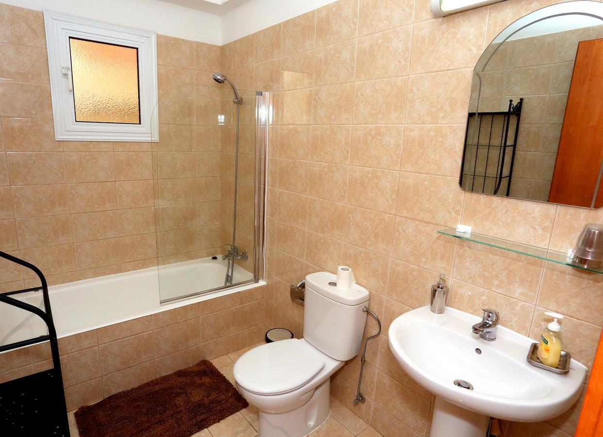 Penelope Court Apartment 102 Larnaca Bagian luar foto